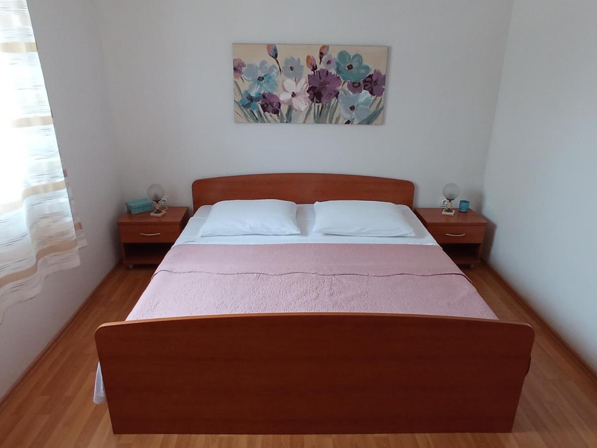 Apartment Viola Supetar Kültér fotó
