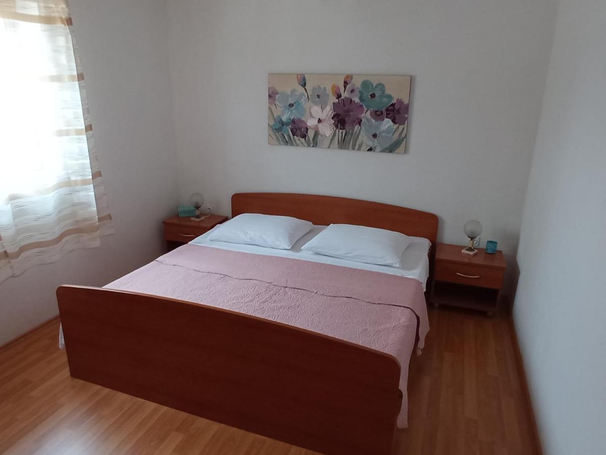 Apartment Viola Supetar Kültér fotó